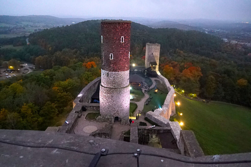 Wieczorny widok z zamku na zachód